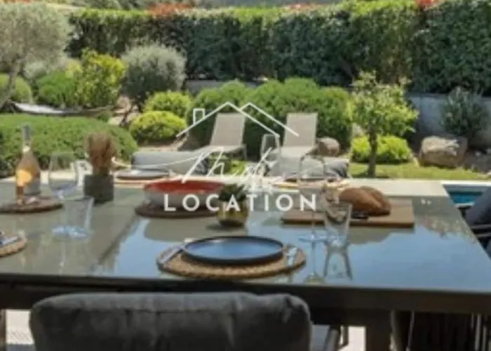 Route De Palombaggia Casa vacanze *